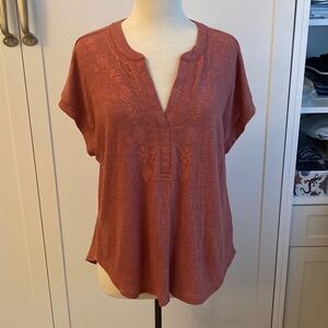 NWT—Cable & Gauge v-neck top